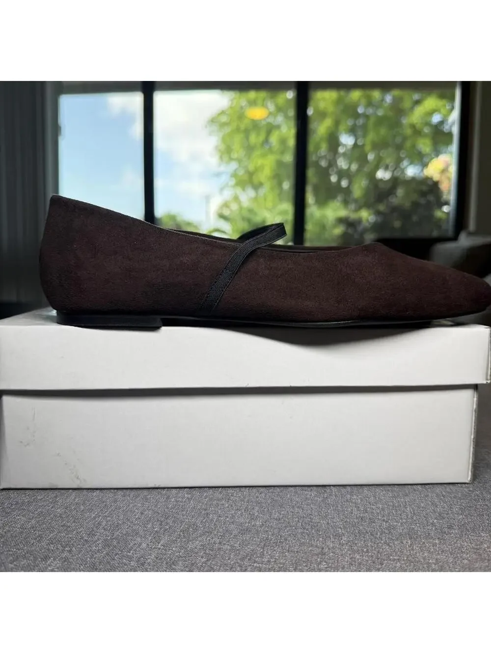 Brown suede ballet flats with elastic strap, size US 9